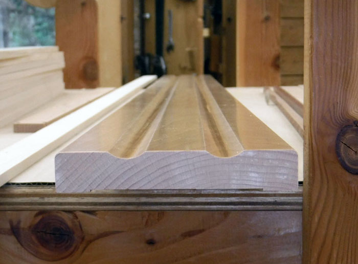 For shoji doors, lower wood track profile